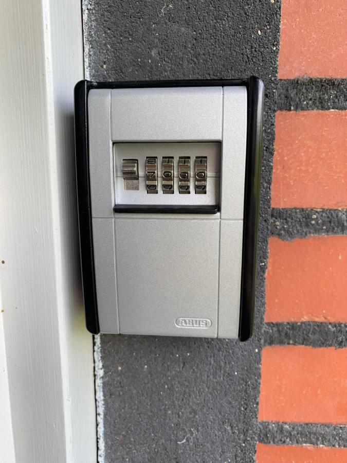 Selvbetjent Lejlighed I Centrum Ved Aen Apartment Ribe Exterior photo